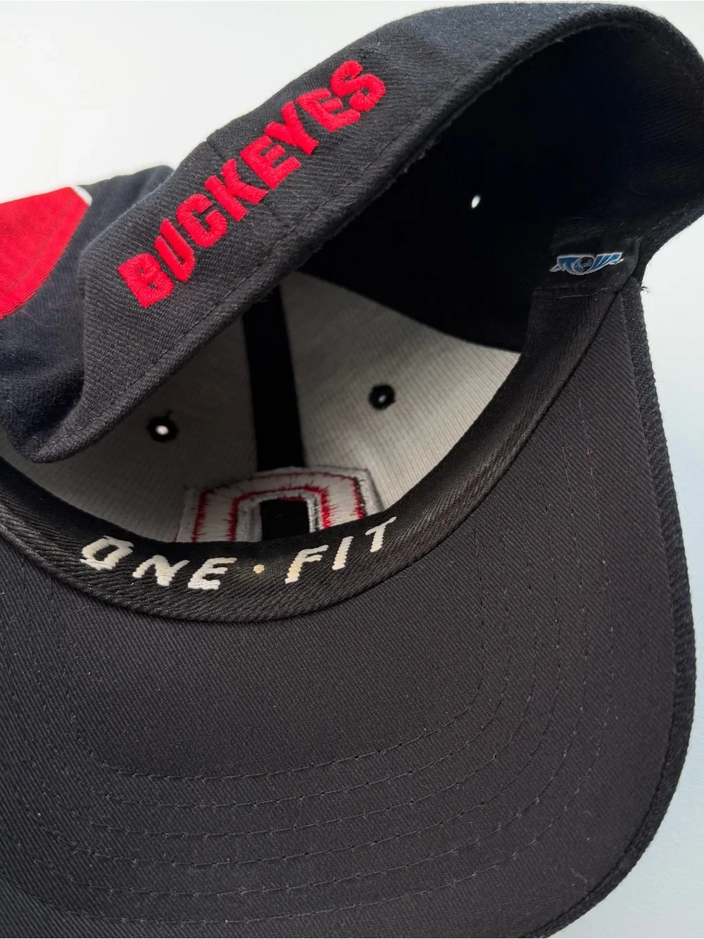 Top of the World Ohio State University Buckeyes Logo Mascot Black Red Hat Cap